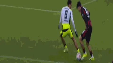 火箭客场逆袭，能否终结9战仅1胜的连败魔咒？